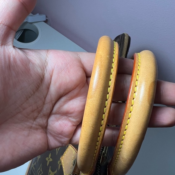 Sold on IG ❣️❣️❣️Alma pm - Picture 16 of 16